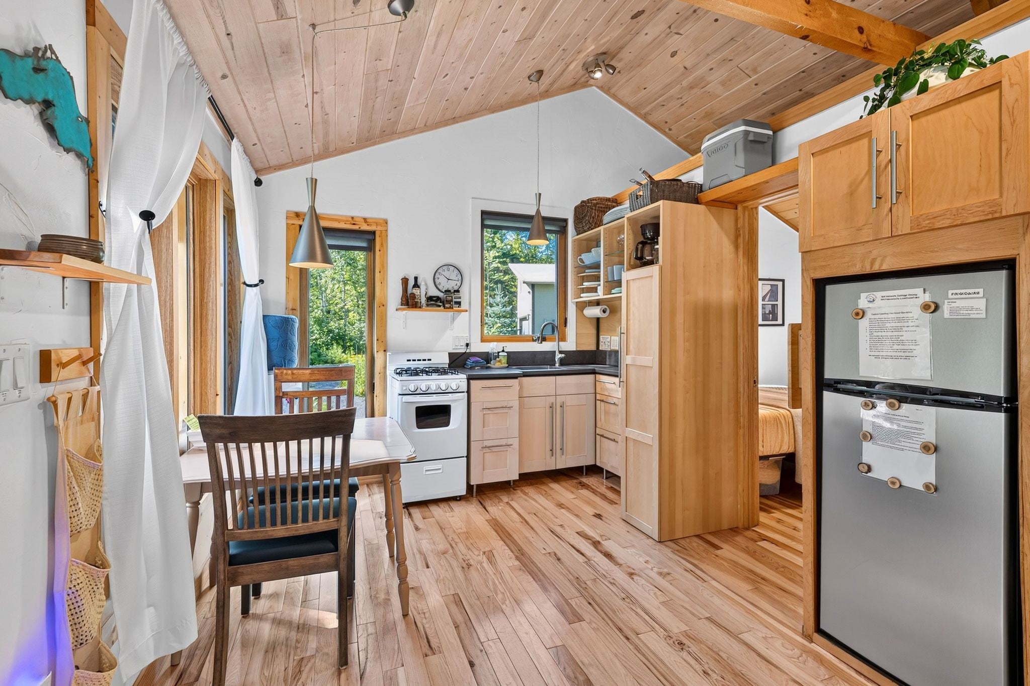 23860 East Spirit Point Road Cornucopia, WI 54827 - Photo 10 of 46 Gallery Image 10