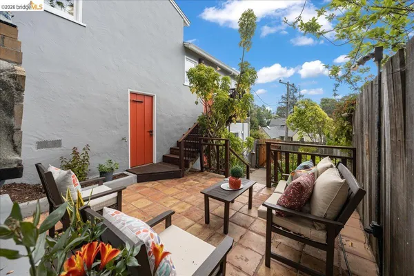 $1,029,000 | 4425 Norton Avenue, Oakland, CA 94602