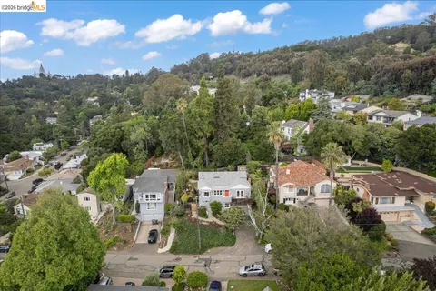 $1,029,000 | 4425 Norton Avenue, Oakland, CA 94602