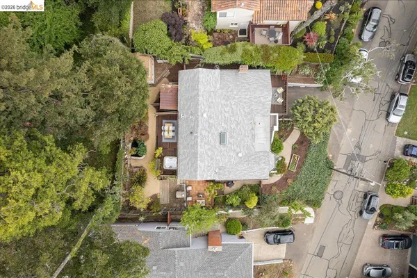 $1,029,000 | 4425 Norton Avenue, Oakland, CA 94602