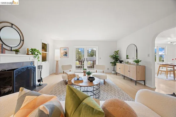 $1,029,000 | 4425 Norton Avenue, Oakland, CA 94602