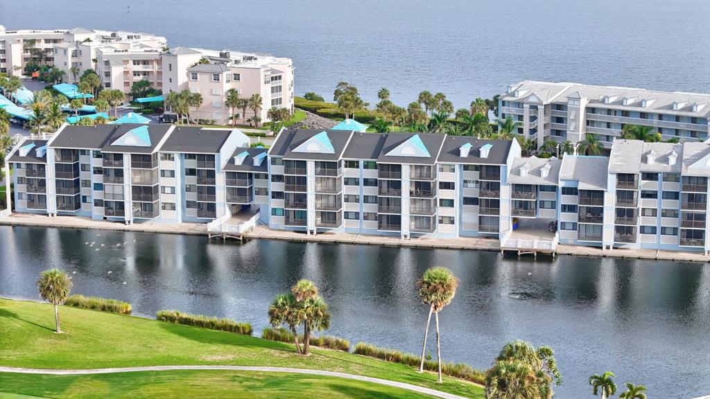 40 Northeast Plantation Road, Unit 109 Stuart, FL 34996 - Photo 34 of 41