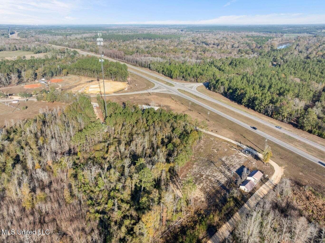 1 Us-98 McLain, MS 39456 - Photo 4 of 9 20251218234017956194000000-o