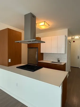 $3,000 | 500 North Lake Shore Drive, Unit 3409, Chicago, IL 60611