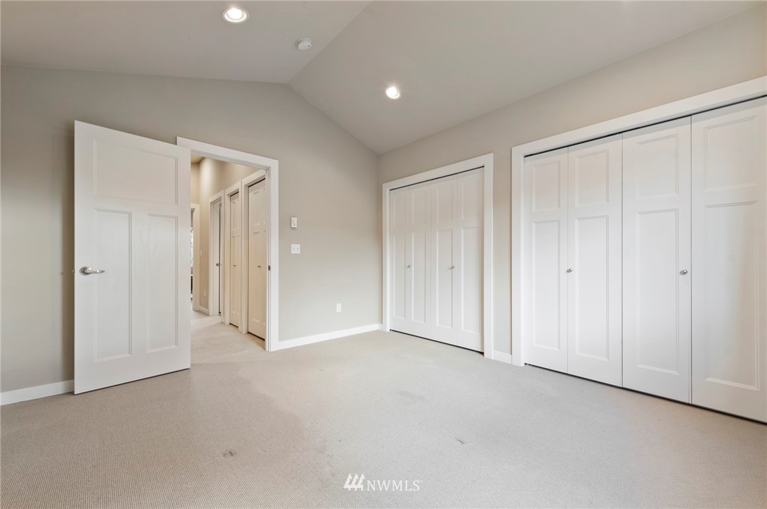 925 North 97th Street Seattle, WA 98103 - Photo 17 of 24 Gallery Image 17