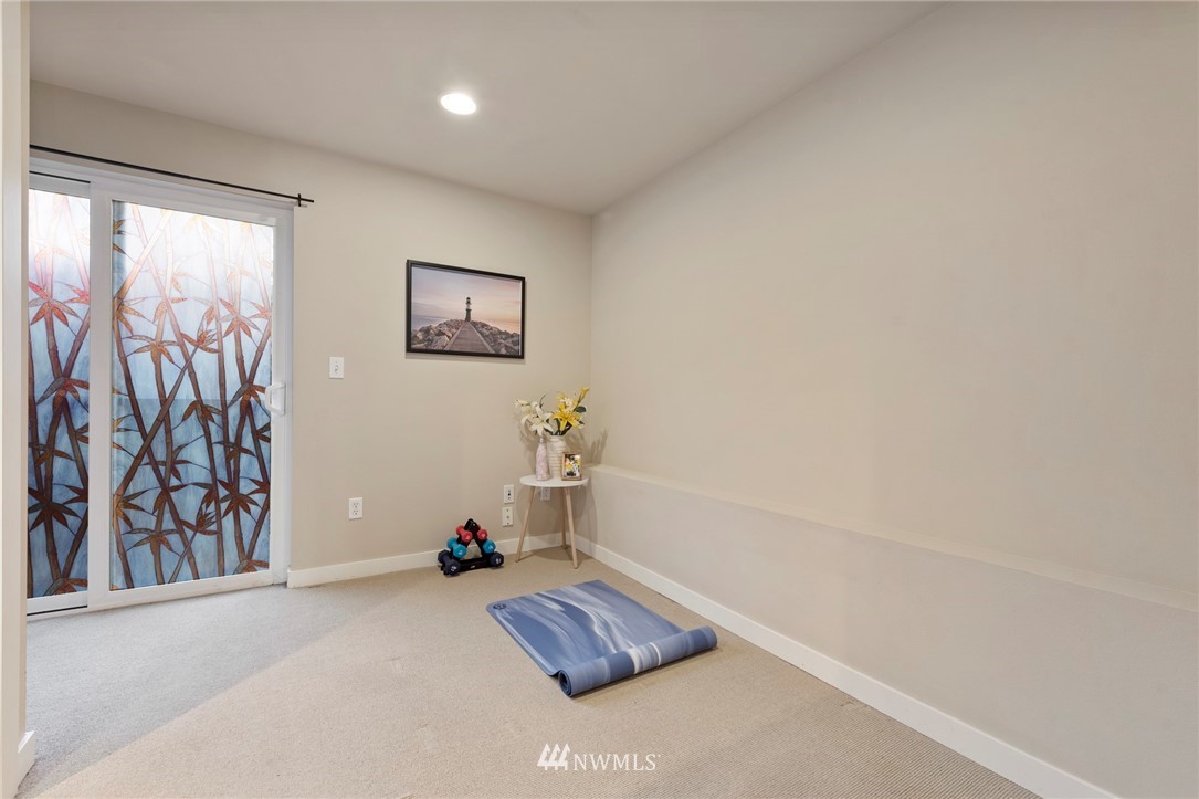 925 North 97th Street Seattle, WA 98103 - Photo 19 of 24 Gallery Image 19