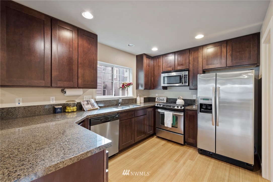 925 North 97th Street Seattle, WA 98103 - Photo 7 of 24 Gallery Image 7