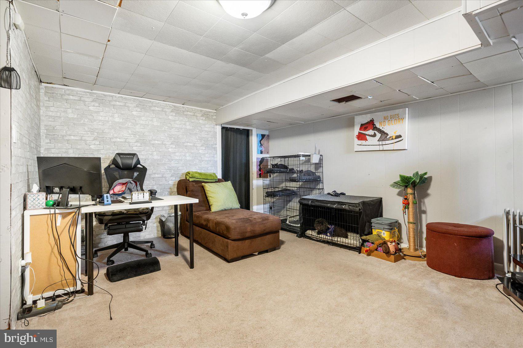 909 Arncliffe Road Baltimore, MD 21221 - Photo 17 of 32 Gallery Image 17