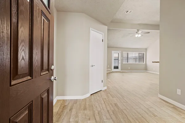 $2,300 | 2502 Planters Row, Sugar Land, TX 77478