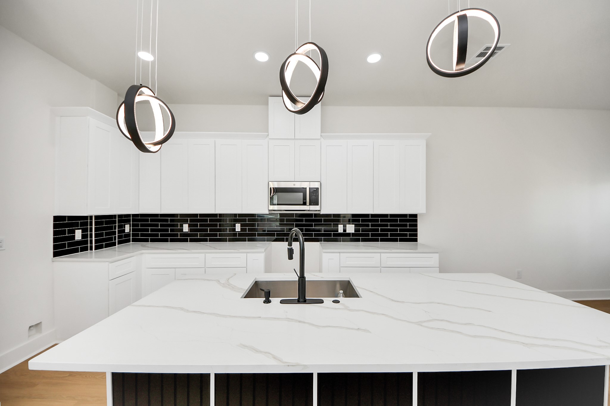 5226 Ricky Street Houston, TX 77033 - Photo 19 of 49