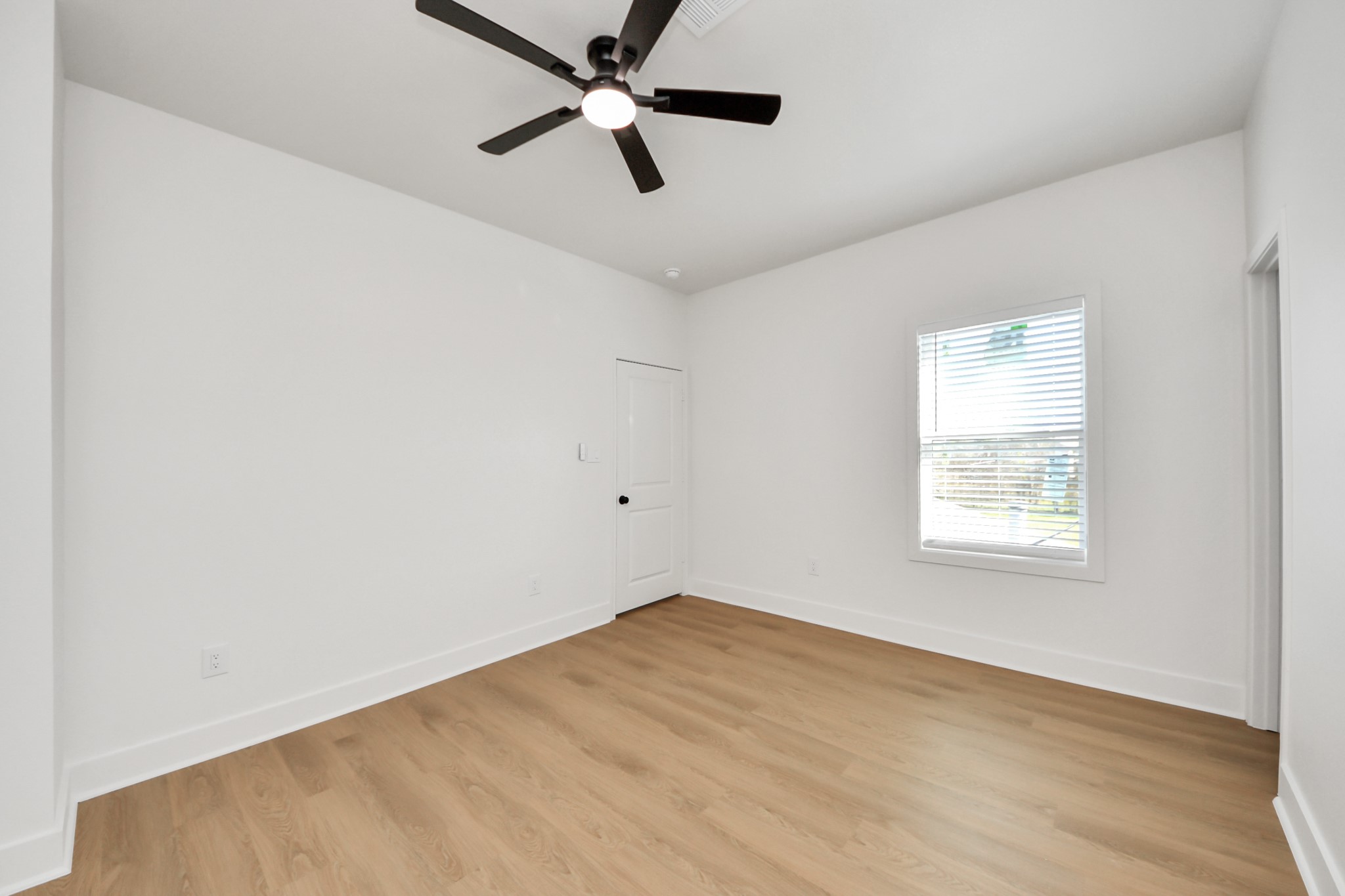 5226 Ricky Street Houston, TX 77033 - Photo 26 of 49