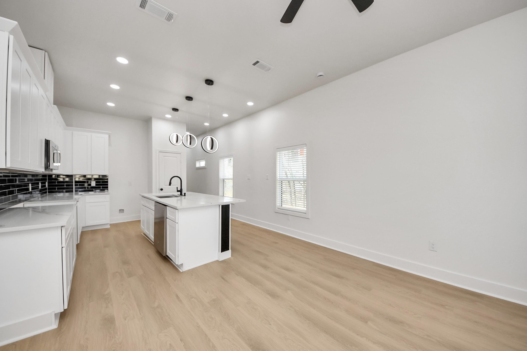 5226 Ricky Street Houston, TX 77033 - Photo 38 of 49