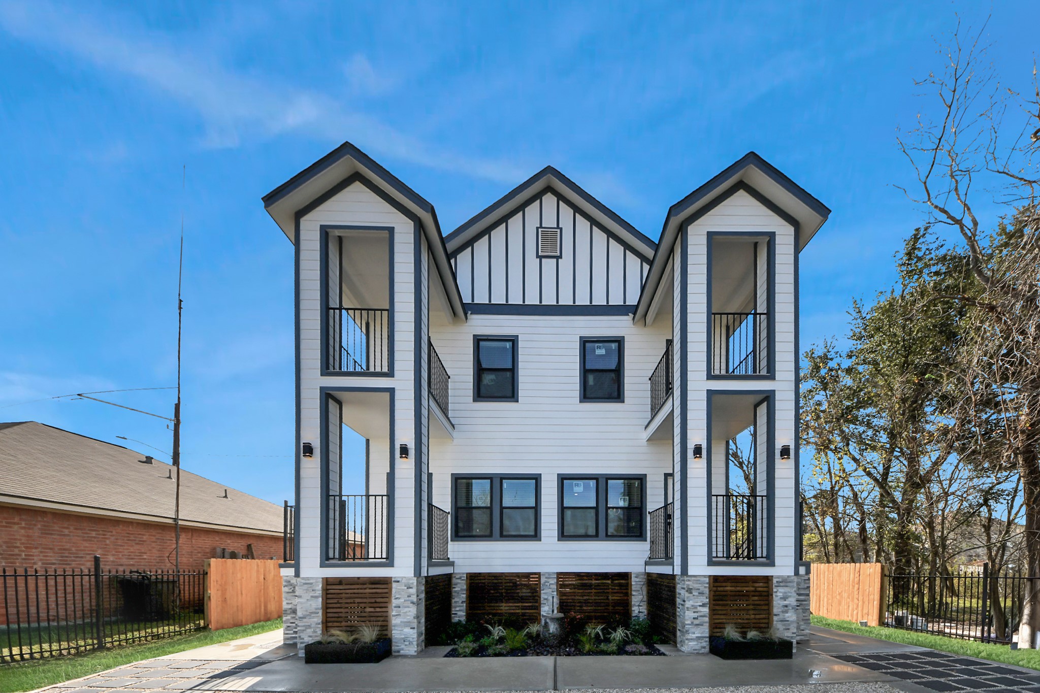 5226 Ricky Street Houston, TX 77033 - Photo 9 of 49