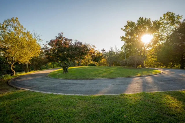 $3,100,000 | 209 Browntown Road, Red Bank, TN 37415