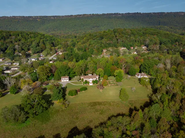 $3,100,000 | 209 Browntown Road, Red Bank, TN 37415