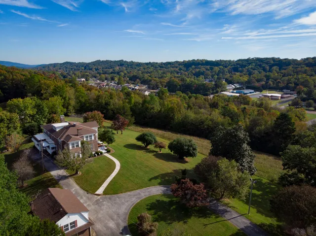 $3,100,000 | 209 Browntown Road, Red Bank, TN 37415