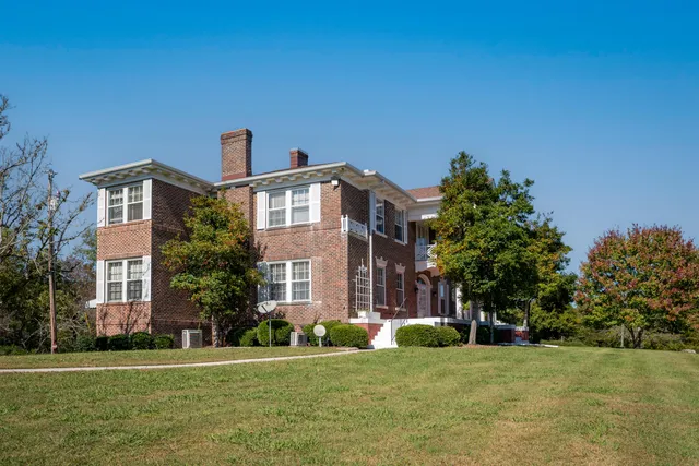 $3,100,000 | 209 Browntown Road, Red Bank, TN 37415