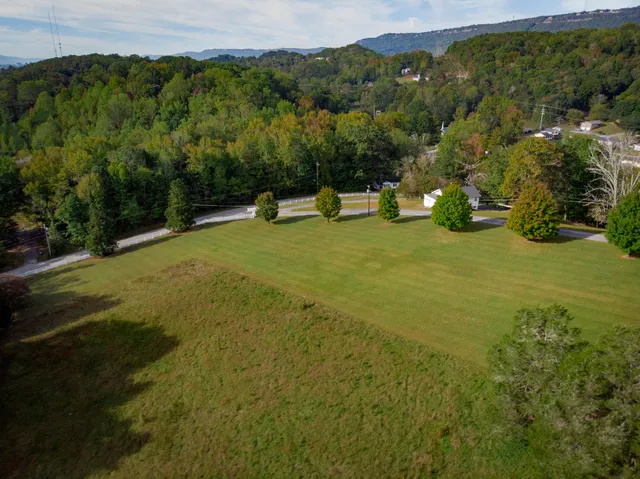 $3,100,000 | 209 Browntown Road, Red Bank, TN 37415