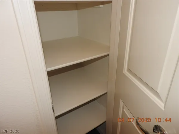 $1,975 | 9195 Briarthorne Street, Las Vegas, NV 89123