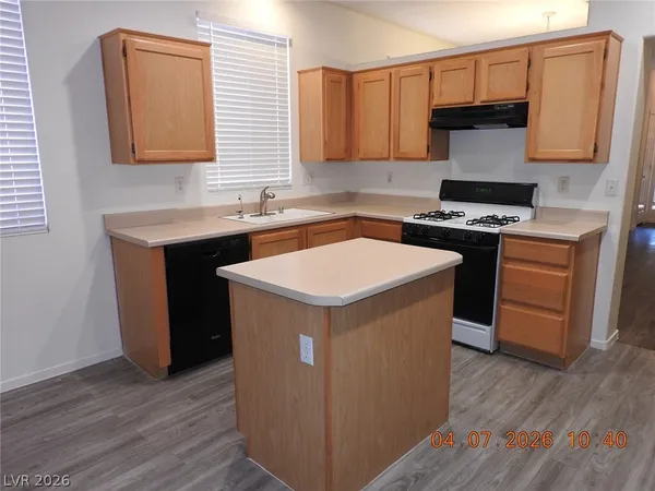 $1,975 | 9195 Briarthorne Street, Las Vegas, NV 89123