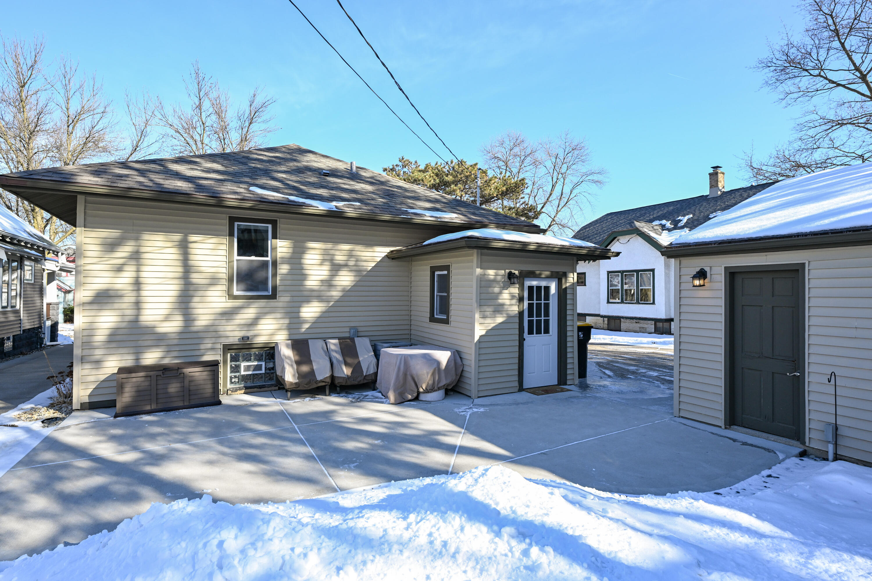 6825 Terrace Court Wauwatosa, WI 53213 - Photo 29 of 33 DSC_7720