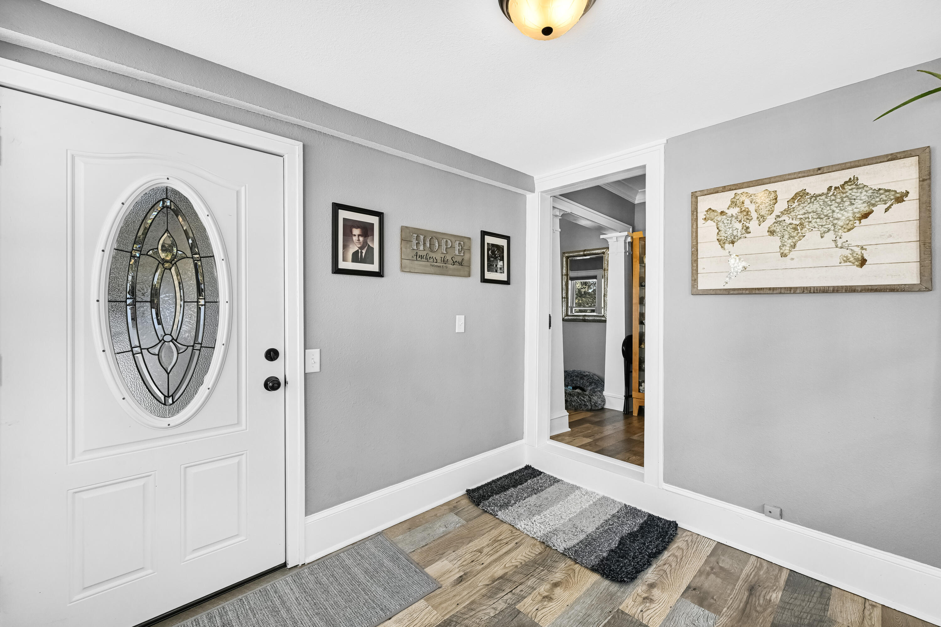 6825 Terrace Court Wauwatosa, WI 53213 - Photo 4 of 33 DSC_ (7)