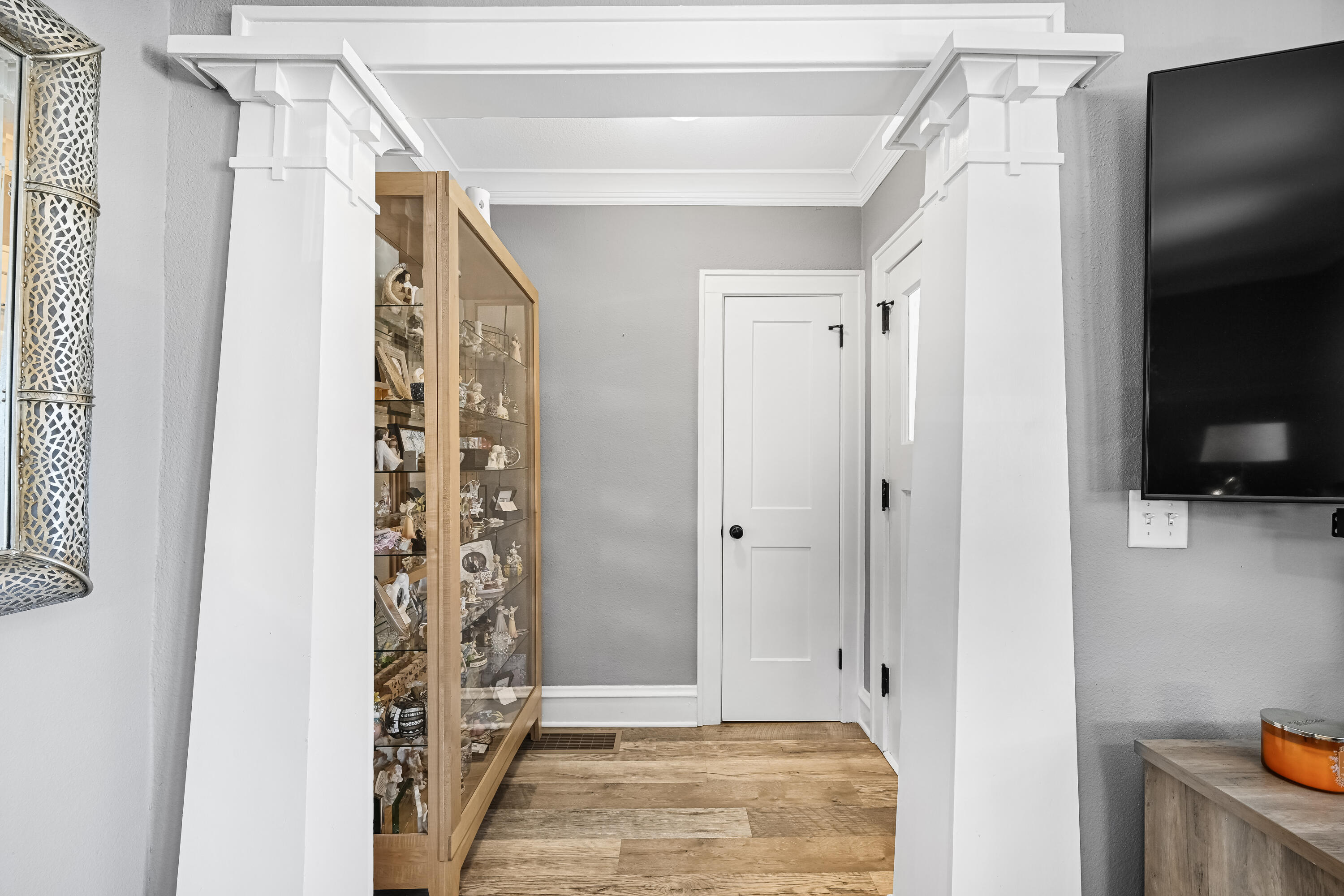 6825 Terrace Court Wauwatosa, WI 53213 - Photo 5 of 33 DSC_ (8)