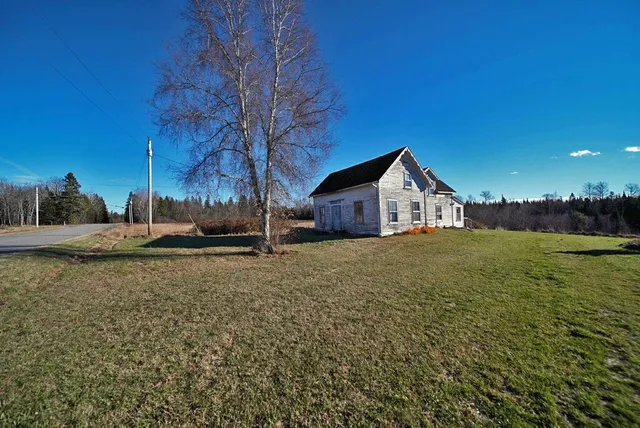 $259,500 | 1826 Bancroft Road, Bancroft, ME 04497