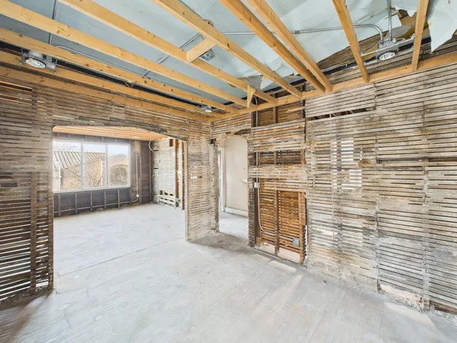 $69,900 | 7047 South Princeton Avenue, Chicago, IL 60621