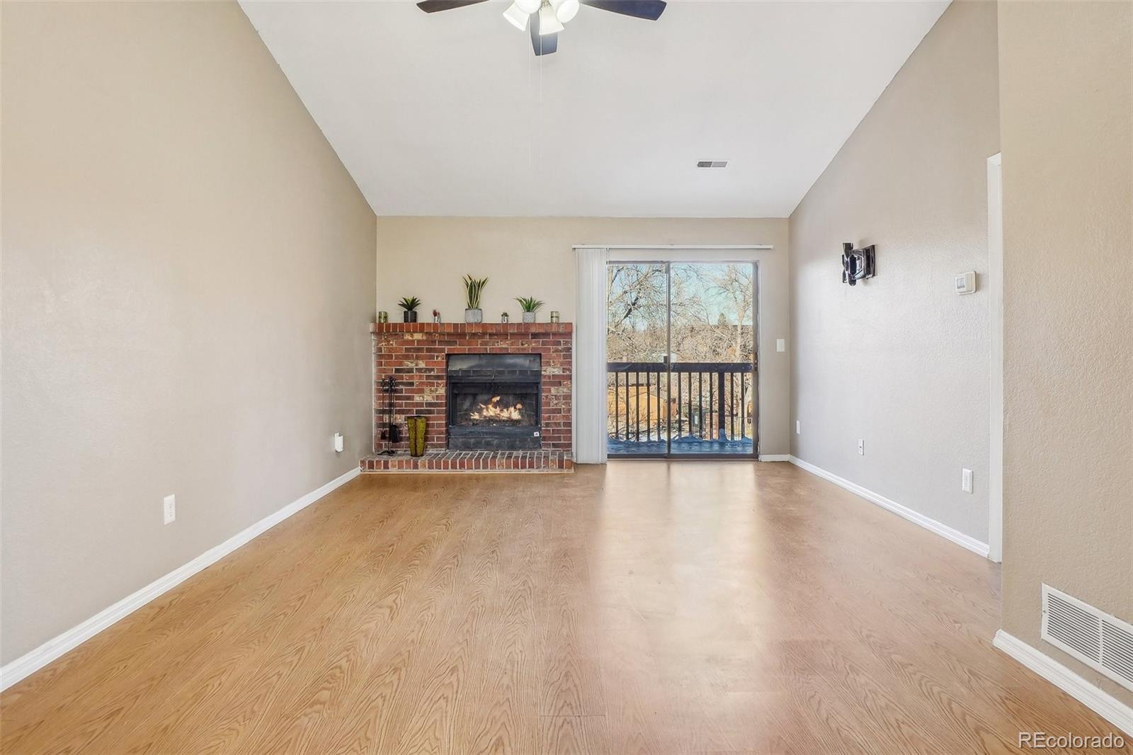 2253 South Buckley Road, Unit 202 Aurora, CO 80013 - Photo 4 of 27