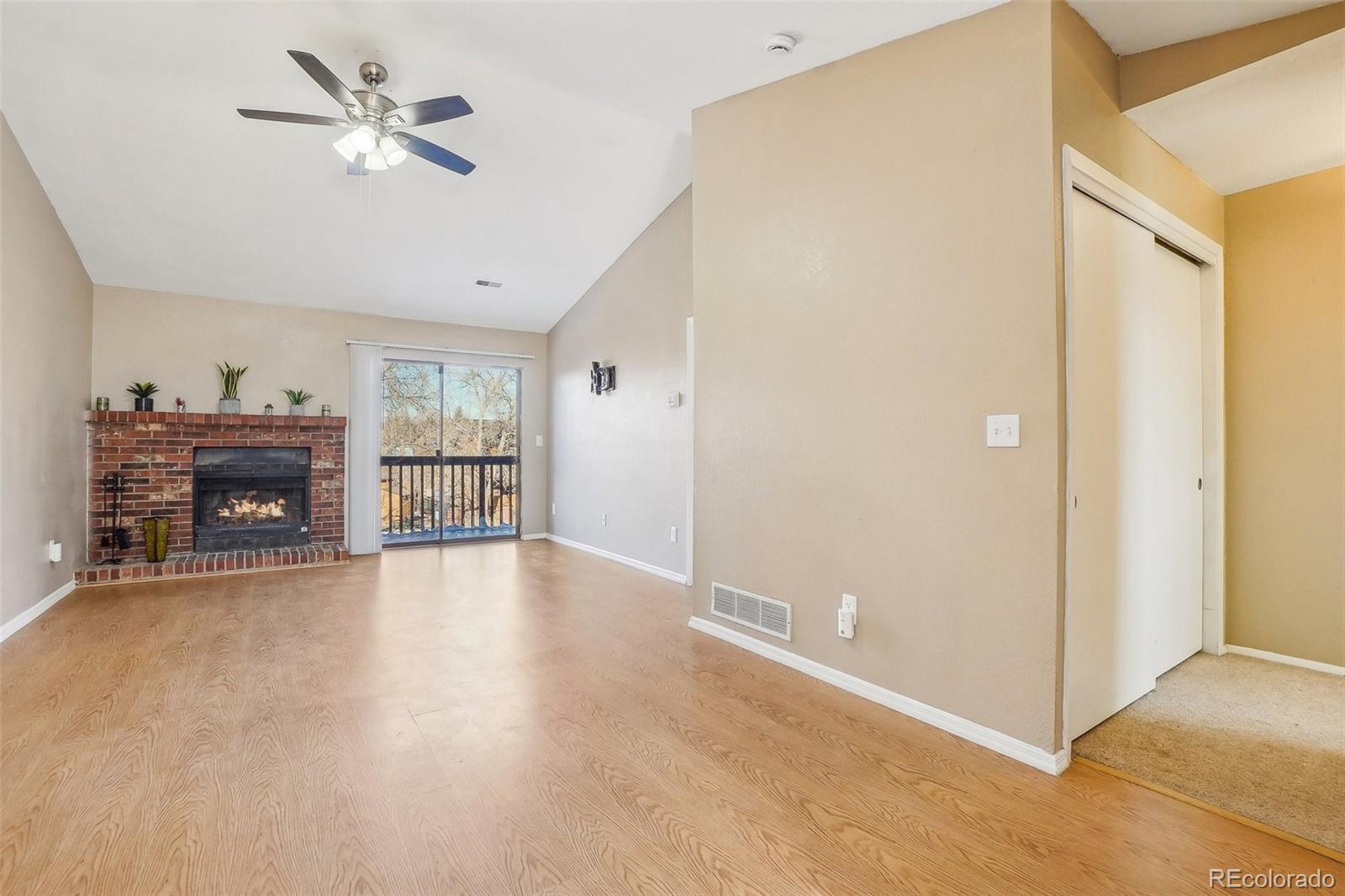 2253 South Buckley Road, Unit 202 Aurora, CO 80013 - Photo 5 of 27