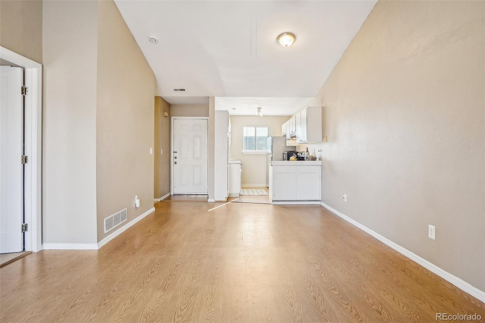 2253 South Buckley Road, Unit 202 Aurora, CO 80013 - Photo 7 of 27