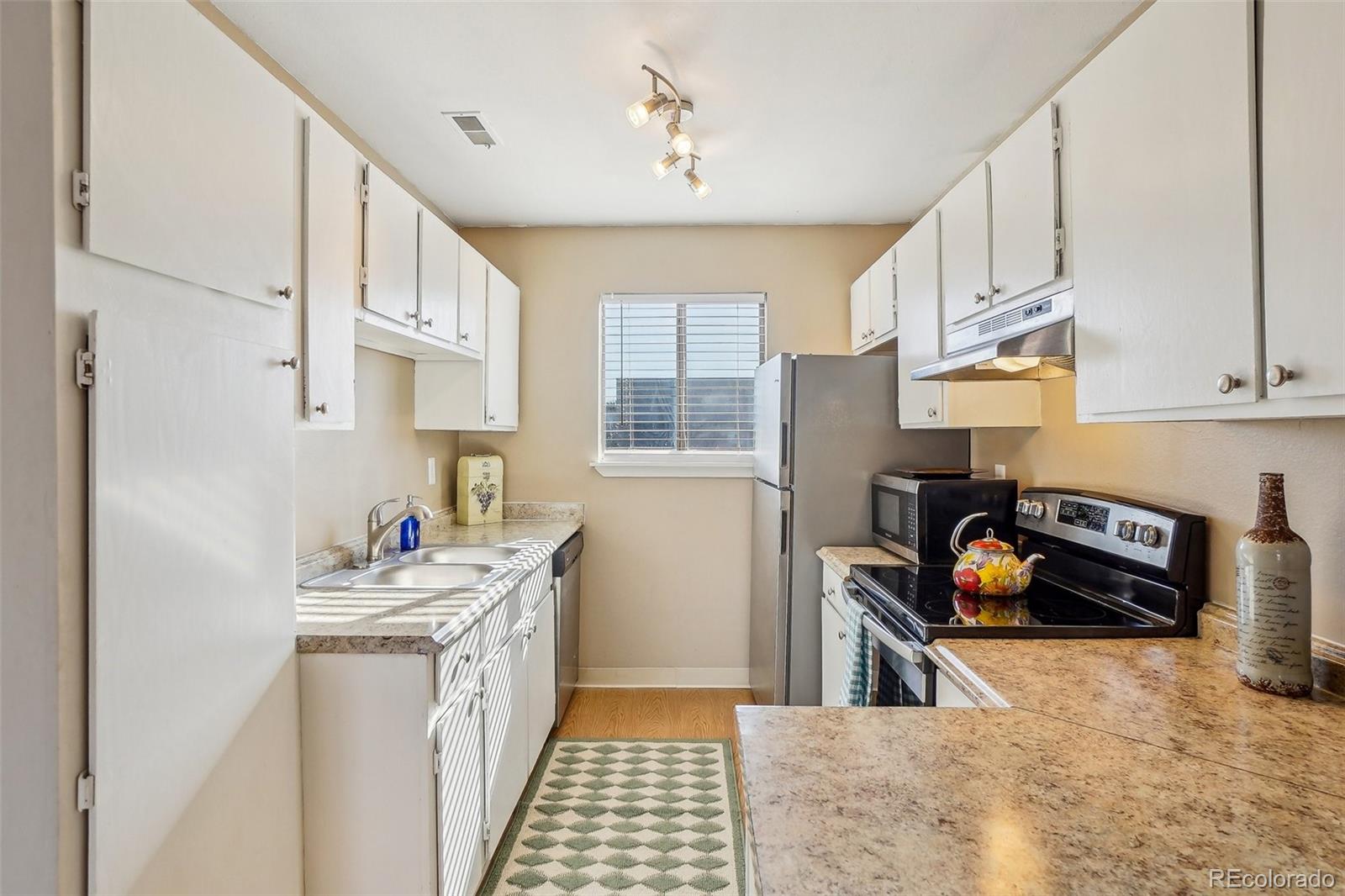 2253 South Buckley Road, Unit 202 Aurora, CO 80013 - Photo 8 of 27