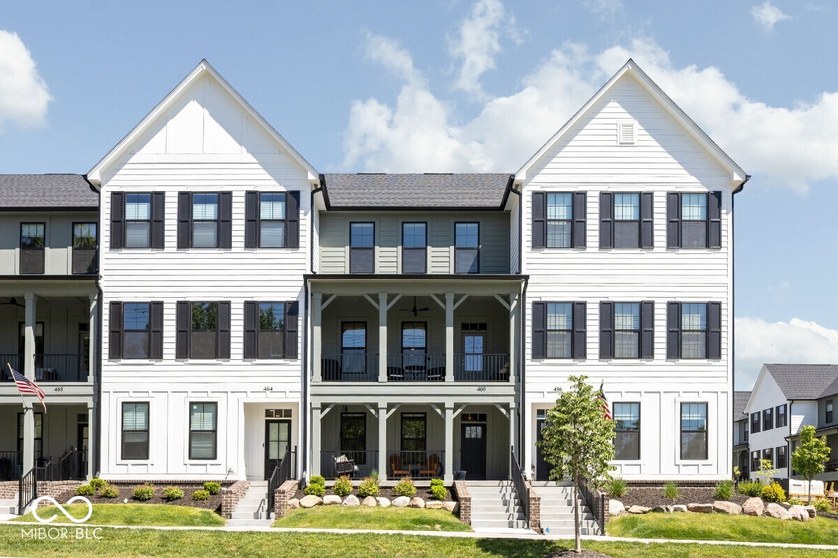 460 West Smoky Row Road Carmel, IN 46032 - Photo 1 of 52