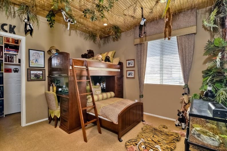 1206 Plum Tree Road Carlsbad, CA 92011 - Photo 17 of 25 UPSTAIRS BEDROOM WITH WALK-IN CLOSET