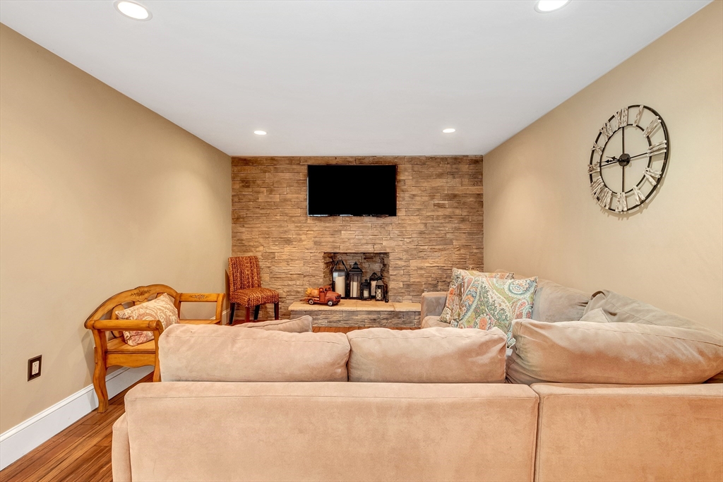 11 Girard Road Medford, MA 02148 - Photo 17 of 38 Gallery Image 17
