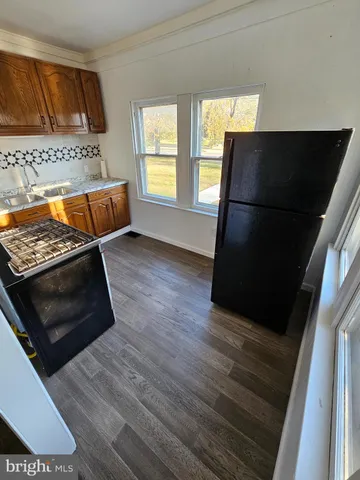 $1,650 | 959 South Main Street, Unit B, Williamstown, NJ 08094