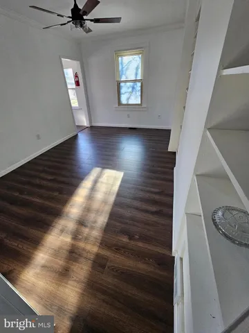 $1,650 | 959 South Main Street, Unit B, Williamstown, NJ 08094