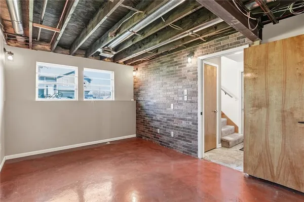 $268,000 | 500 North Saville Court, Independence, MO 64050