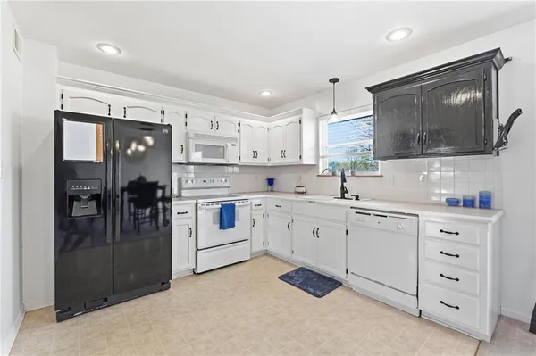 $268,000 | 500 North Saville Court, Independence, MO 64050