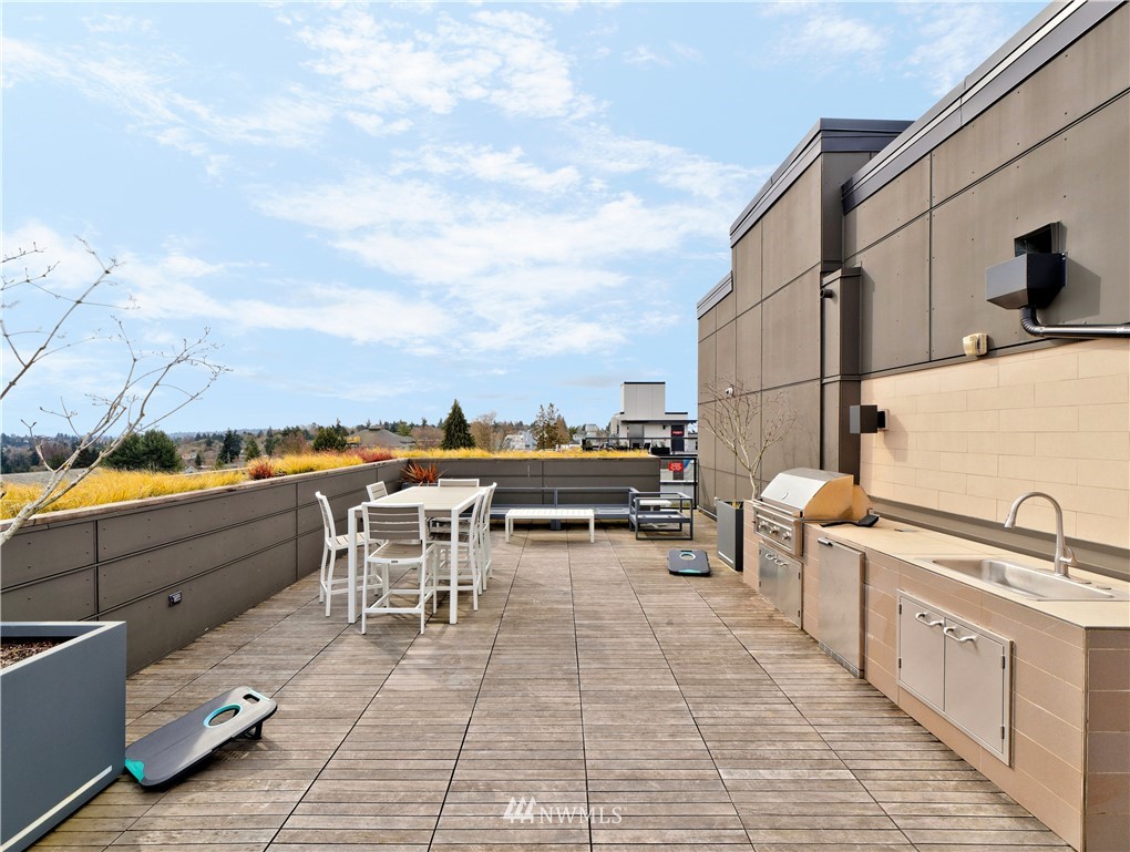 308 North 68th Street, Unit 202 Seattle, WA 98103 - Photo 30 of 34 Gallery Image 30