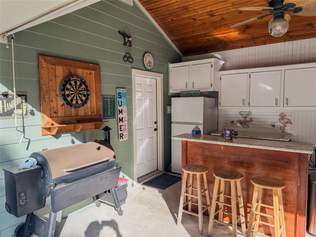 1101 Bunny Rabbit Road Athens, TX 75751 - Photo 34 of 40