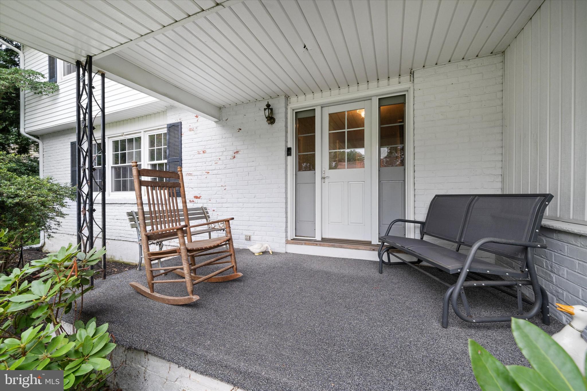 2406 Raven Road Wilmington, DE 19810 - Photo 7 of 66 Welcoming front porch