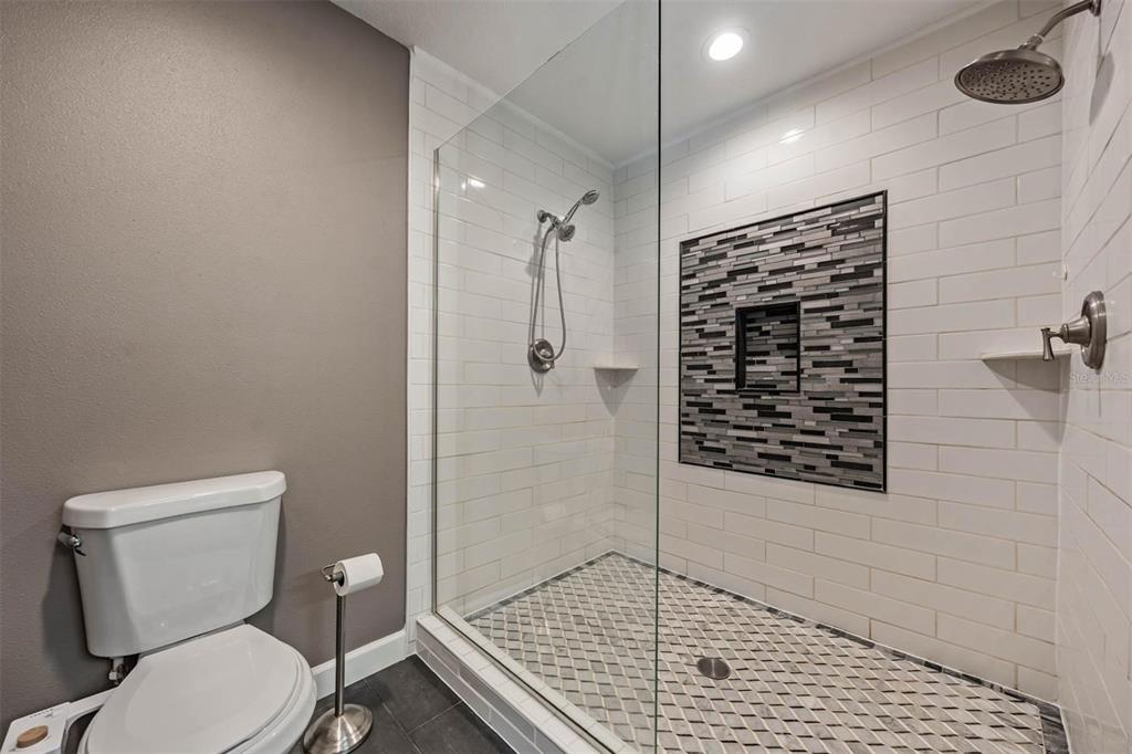 3304 Moran Road Tampa, FL 33618 - Photo 34 of 49 Gallery Image 34