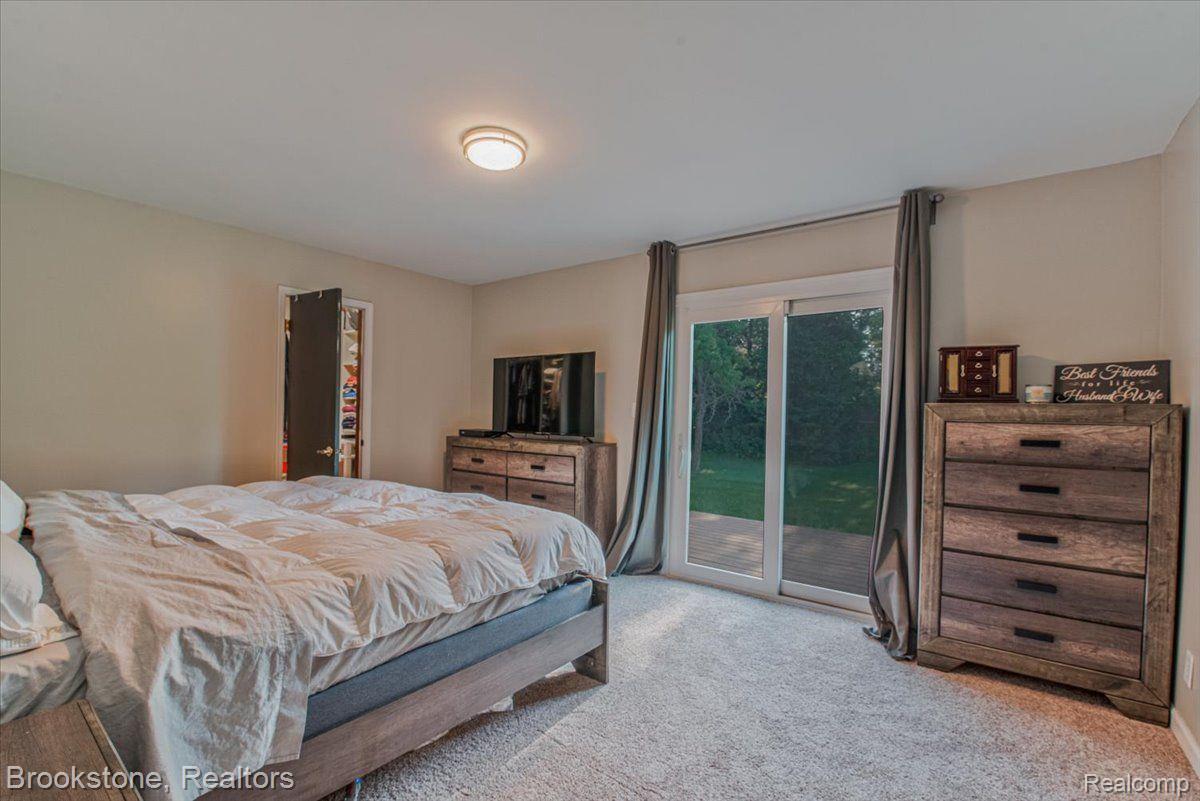 12824 Clyde Road Fenton, MI 48430 - Photo 17 of 57 Gallery Image 17