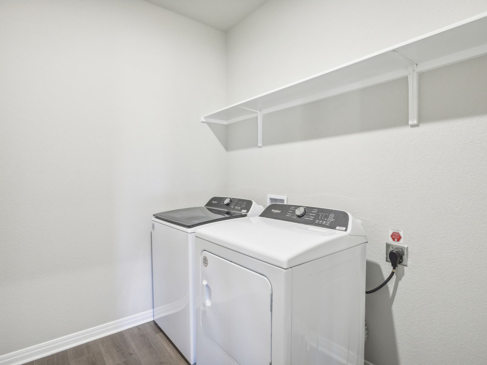 175 Pendleton Drive Kyle, TX 78640 - Photo 16 of 18 Photo is not of the actual home, but is an inspirational photo of builder’s model home and may depict options, furnishings, and/or decorator features that are not included