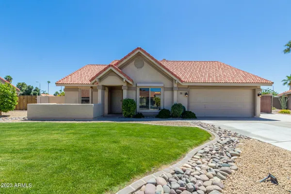 $2,700 | 661 South Oak St Circle, Chandler, AZ 85226