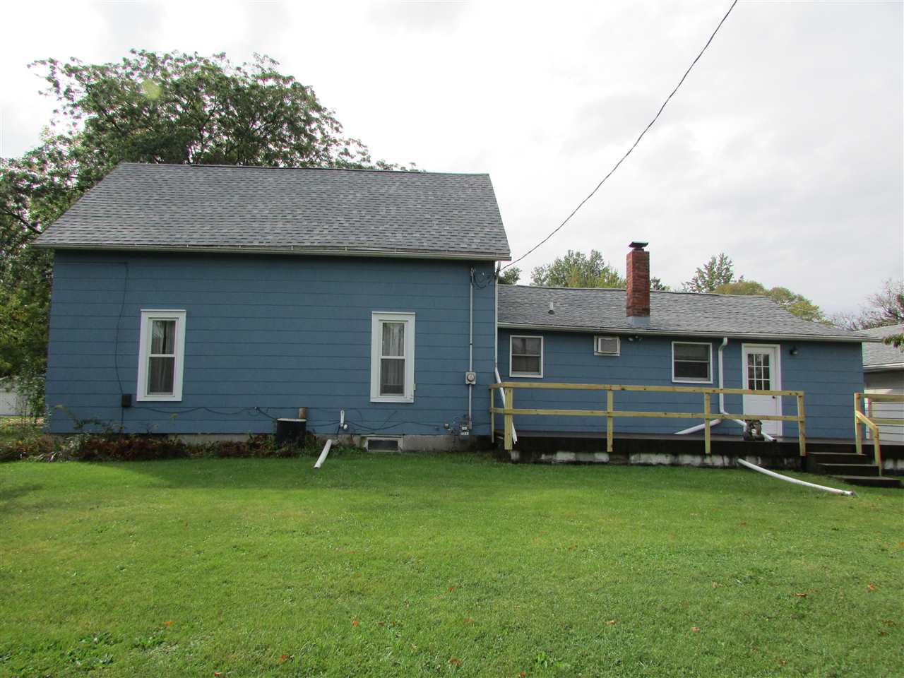 1034 High Street Decatur, IN 46733 - Photo 4 of 21