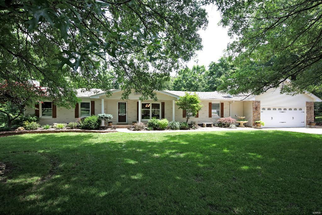 18165 Melrose Road Wildwood, MO 63038 - Photo 1 of 49 Gallery Image 1