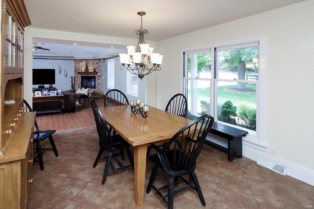 18165 Melrose Road Wildwood, MO 63038 - Photo 5 of 49 Gallery Image 5